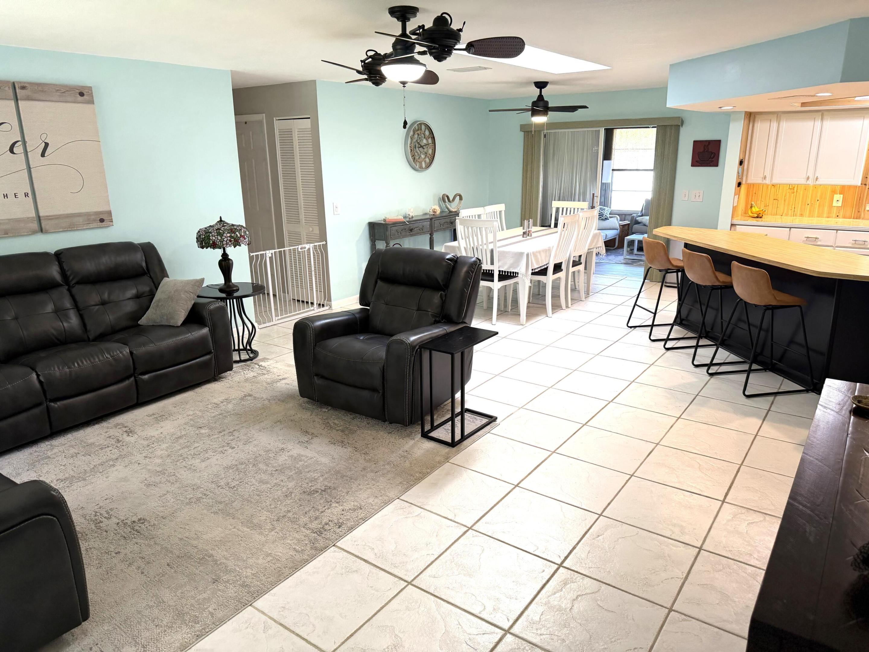 SURFSIDE UNIT 2 - Residential Lease