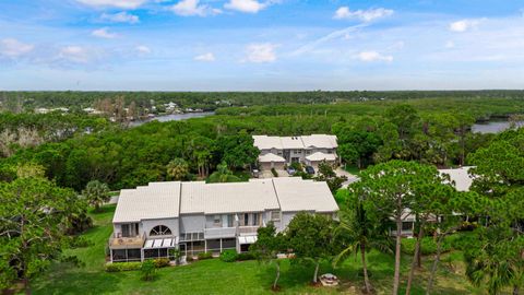 Townhouse in Jupiter FL 8849 Riverfront Terrace Ter 36.jpg