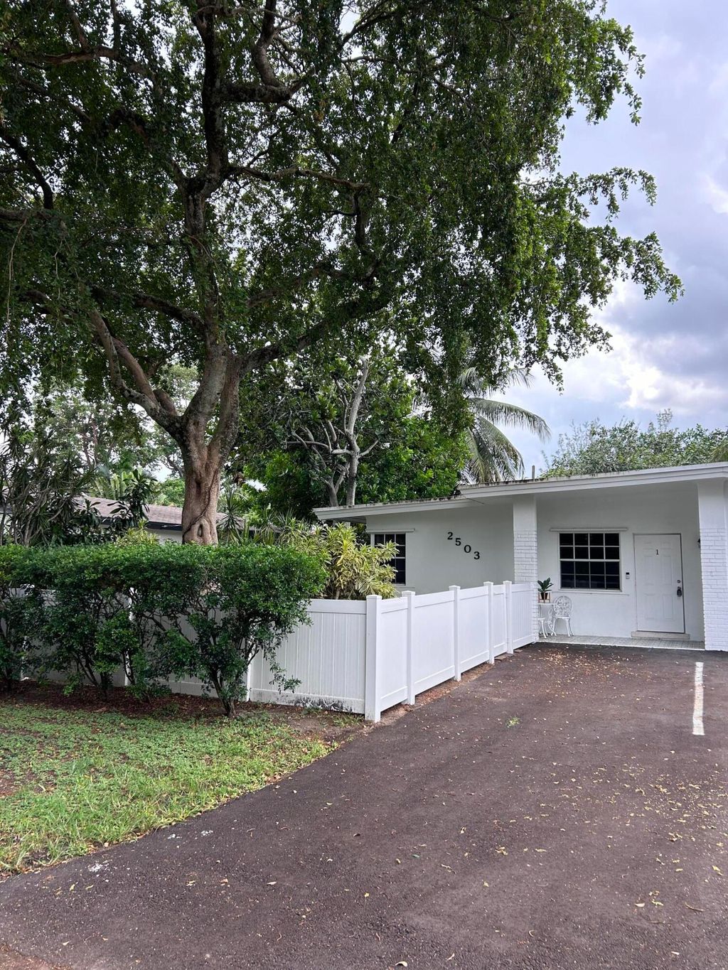 Photo of 2503 NW 5th Avenue #1, Wilton Manors, FL 33311 (MLS # B26030565)