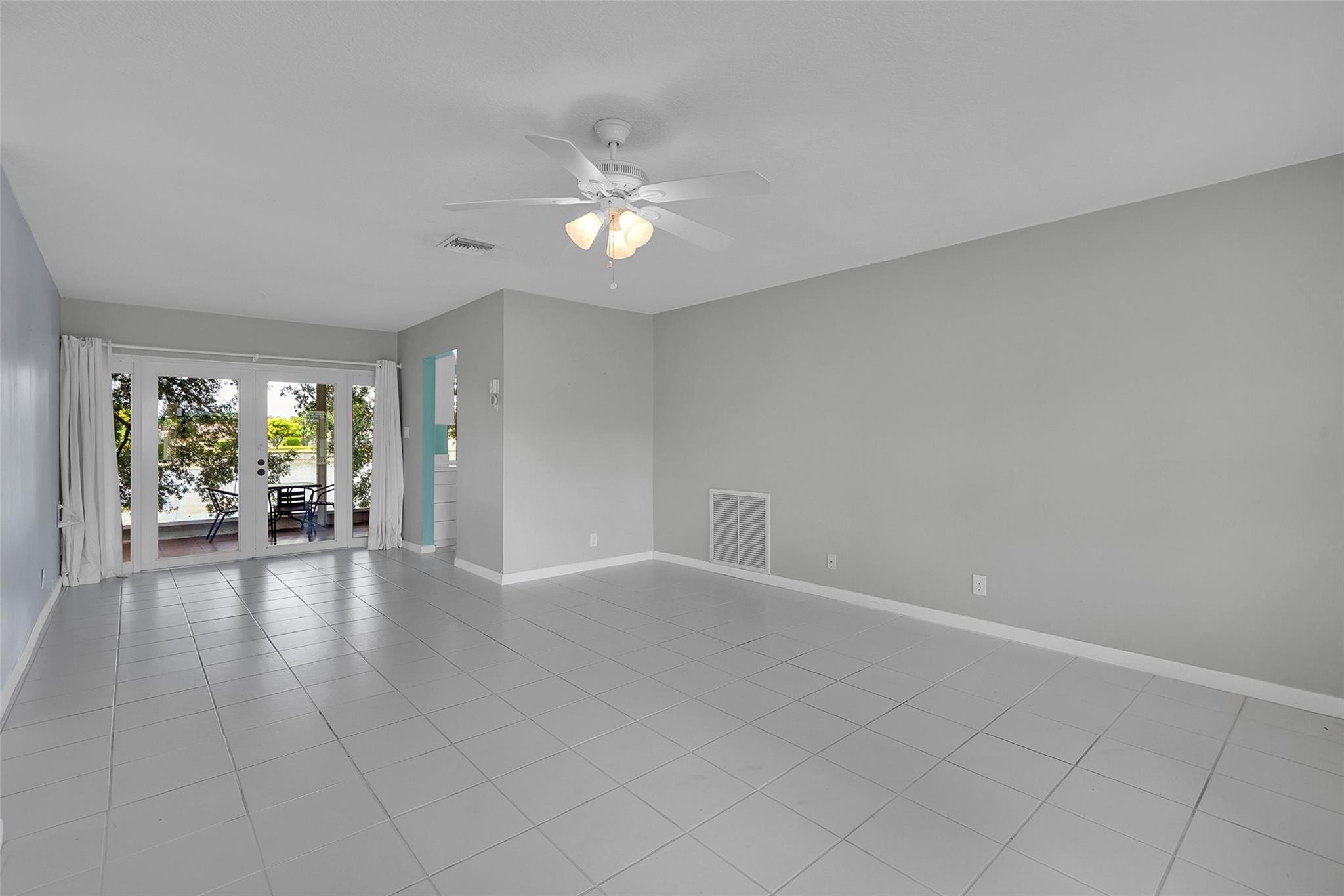 Mainlands Of Tamarac Lake - Residential