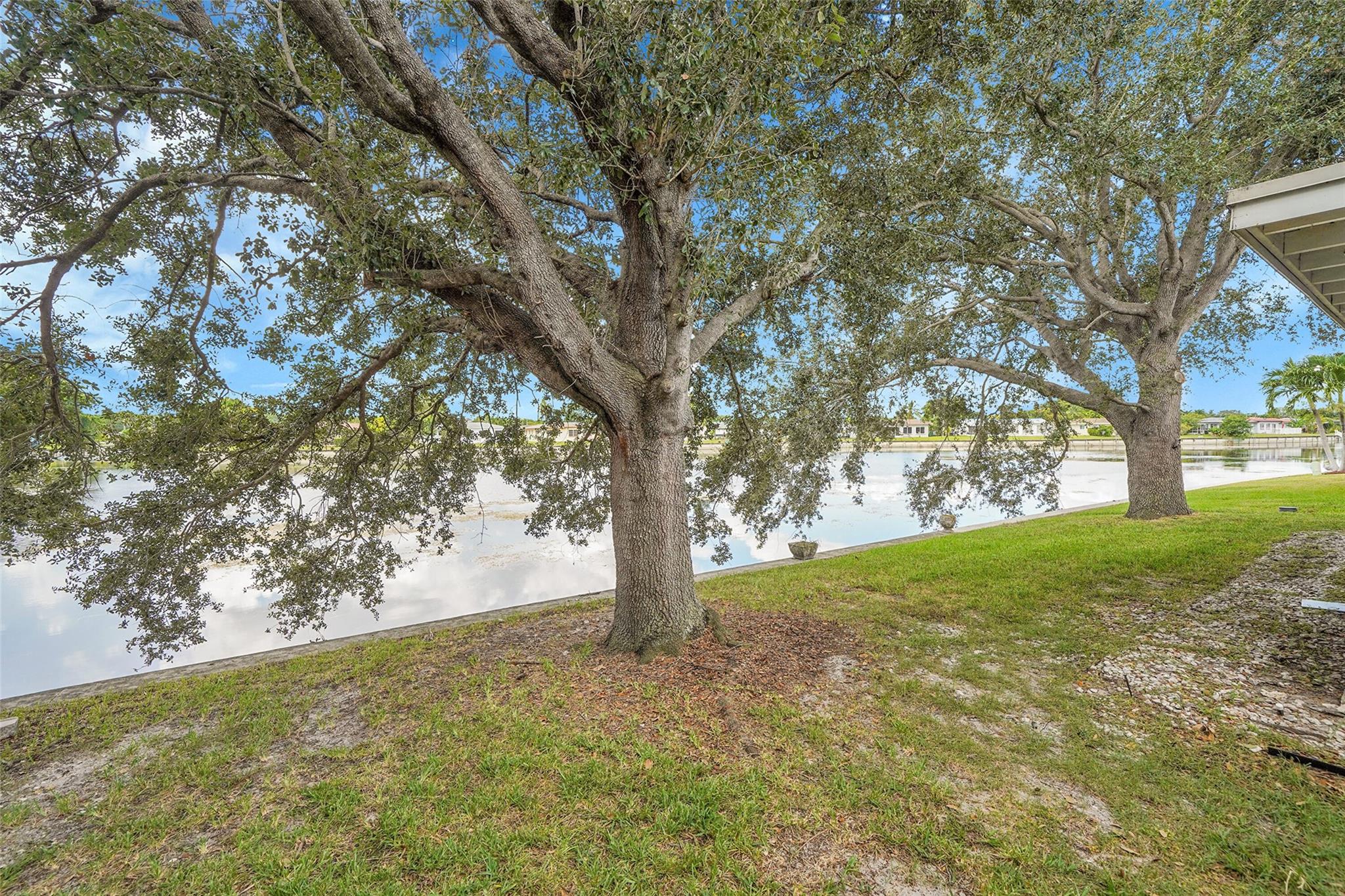 Mainlands Of Tamarac Lake - Residential
