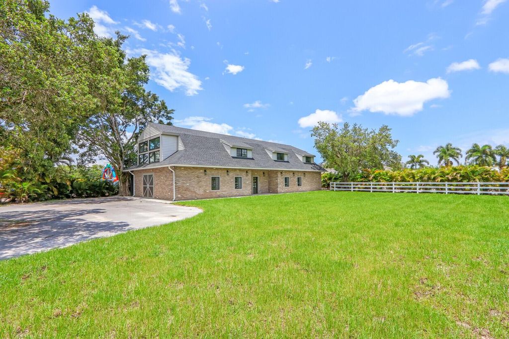 Photo of 17120 Jupiter Farms Road #E, Jupiter, FL 33478 (MLS # R11035216)