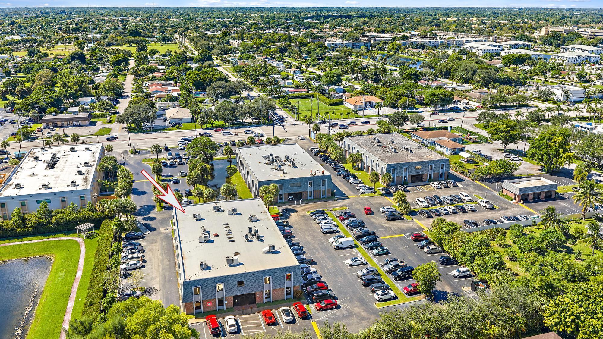 CONGRESS PARK OFFICE COND - Commercial Lease