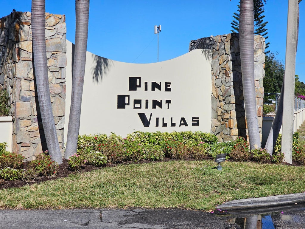 Photo of 301 Country Lane #C, Boynton Beach, FL 33435 (MLS # R11044391)