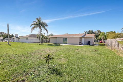 A home in Port St Lucie