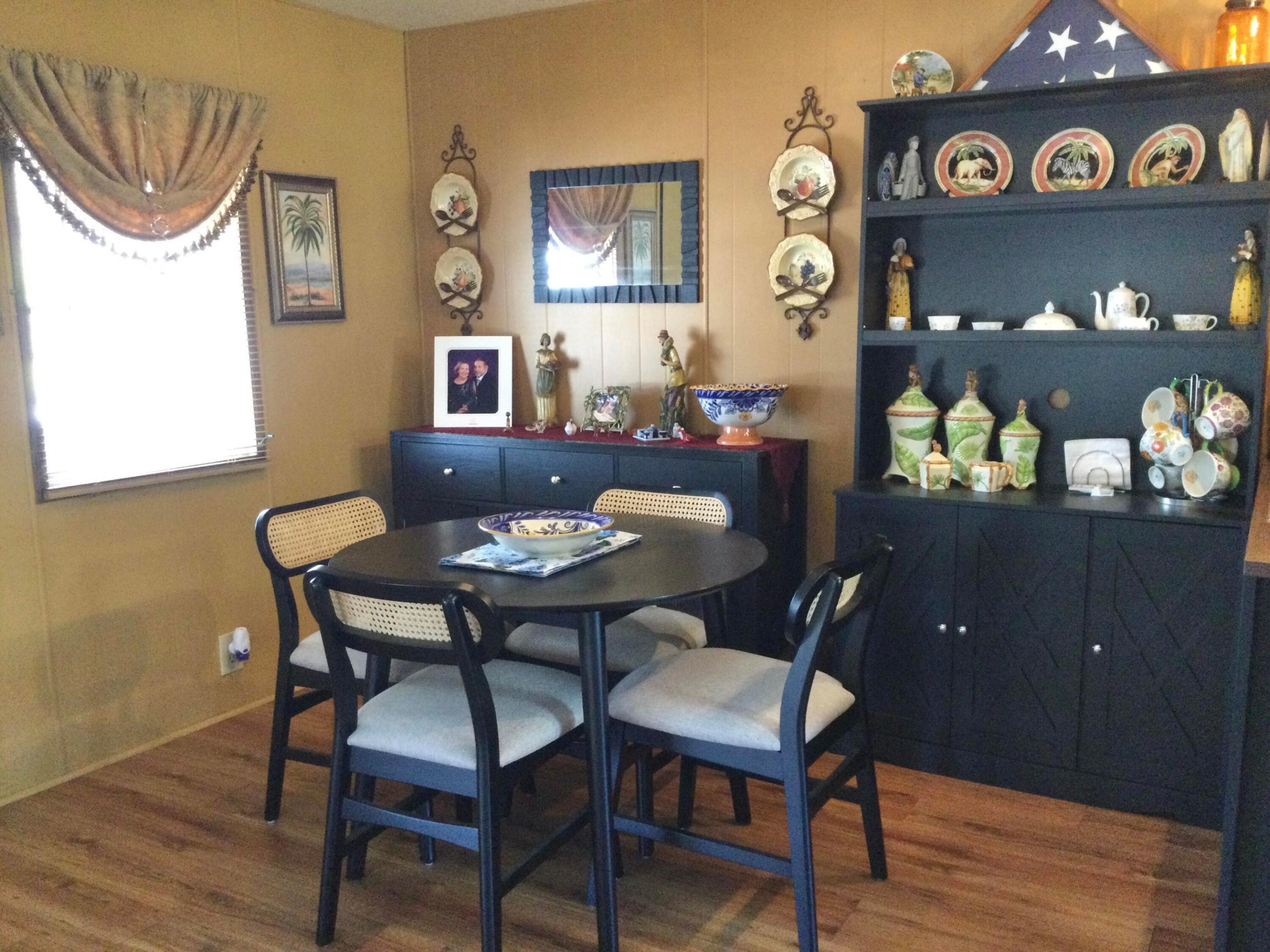 Spanish Lakes Leasehold Estates - Residential