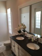 HAMMOCK RESERVE - Residential Lease