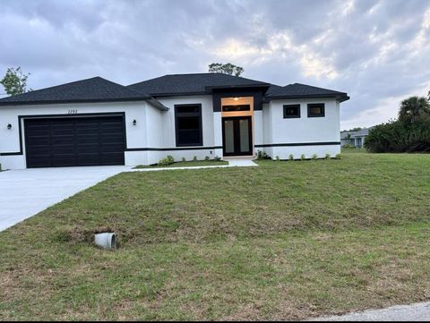 1393 Richmar Street North Port FL 34288