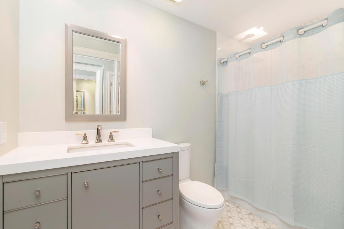 THREE THIRTY OCEAN CONDO - Residential