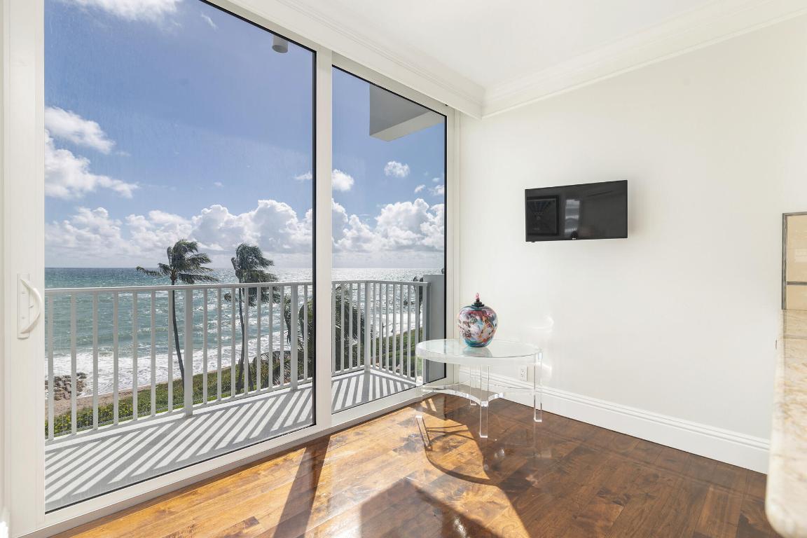 THREE THIRTY OCEAN CONDO - Residential