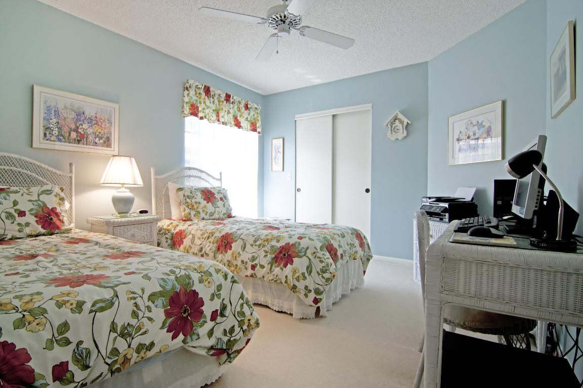 SHERWOOD FOREST - Residential