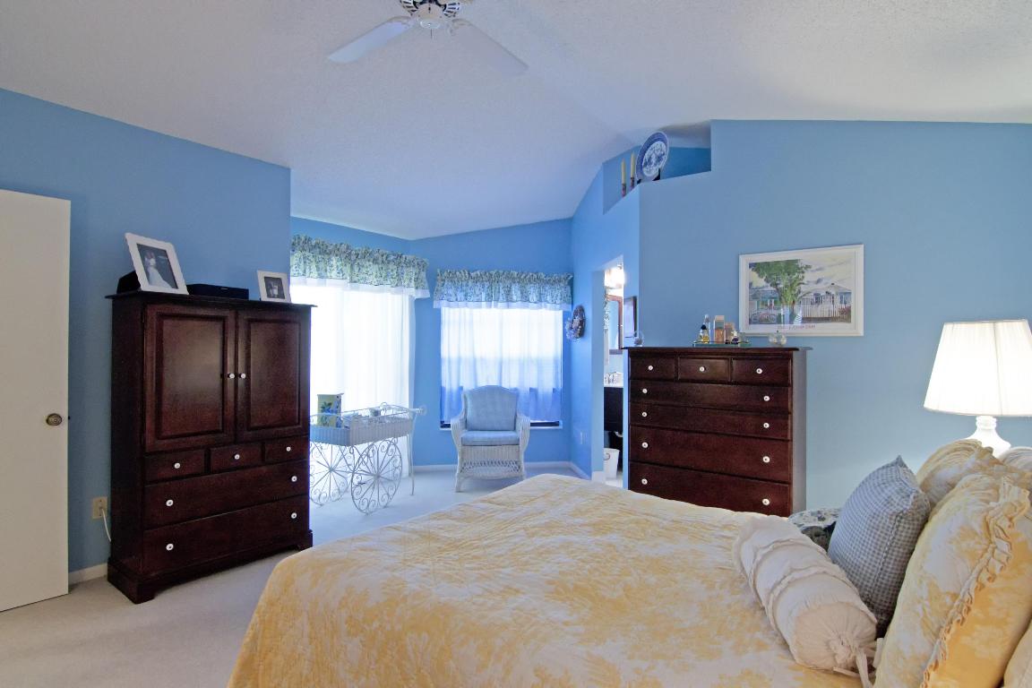 SHERWOOD FOREST - Residential