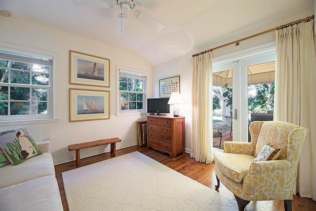 FLAMINGO PARK - Residential