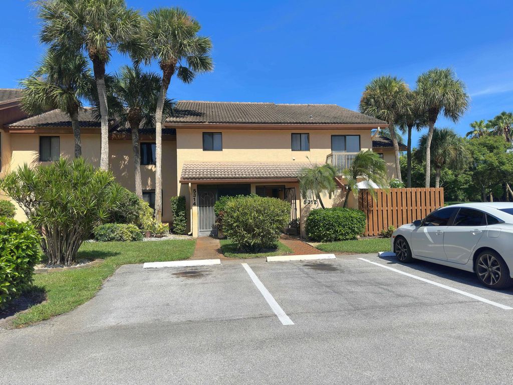 Photo of 5314 Fountains Drive S, Lake Worth, FL 33467 (MLS # R11116595)