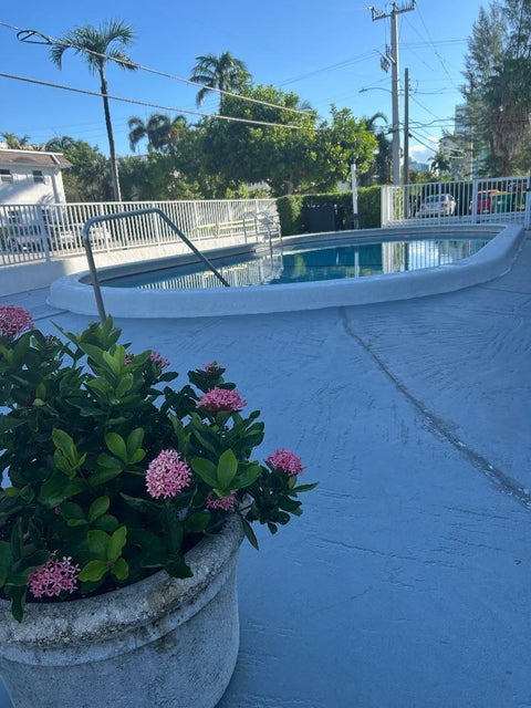 Tiny photo for 550 Bayshore Drive #102, Fort Lauderdale, FL 33304 (MLS # B26050603)