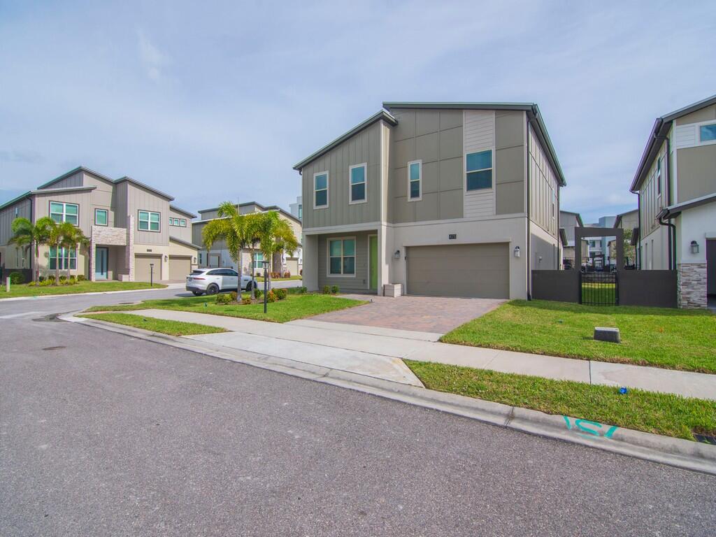 HARBOR ISLAND BEACH CLUB - Residential