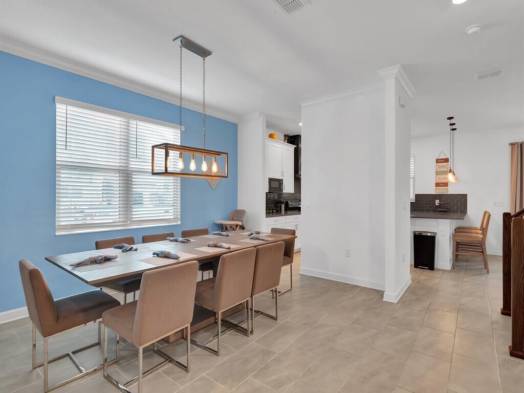 HARBOR ISLAND BEACH CLUB - Residential