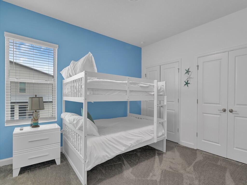 HARBOR ISLAND BEACH CLUB - Residential