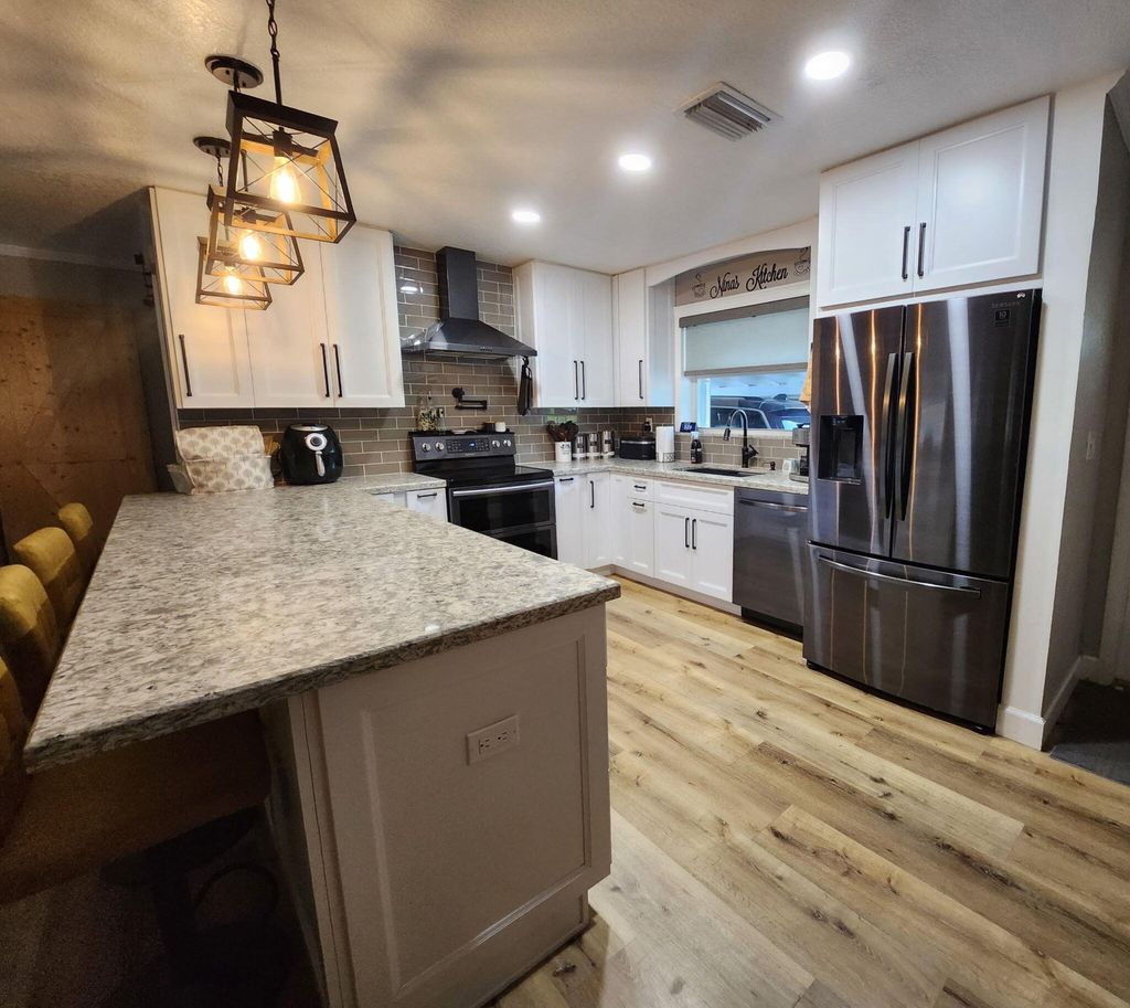 Photo of 5161 SW 90th Avenue, Cooper City, FL 33328 (MLS # B26034969)