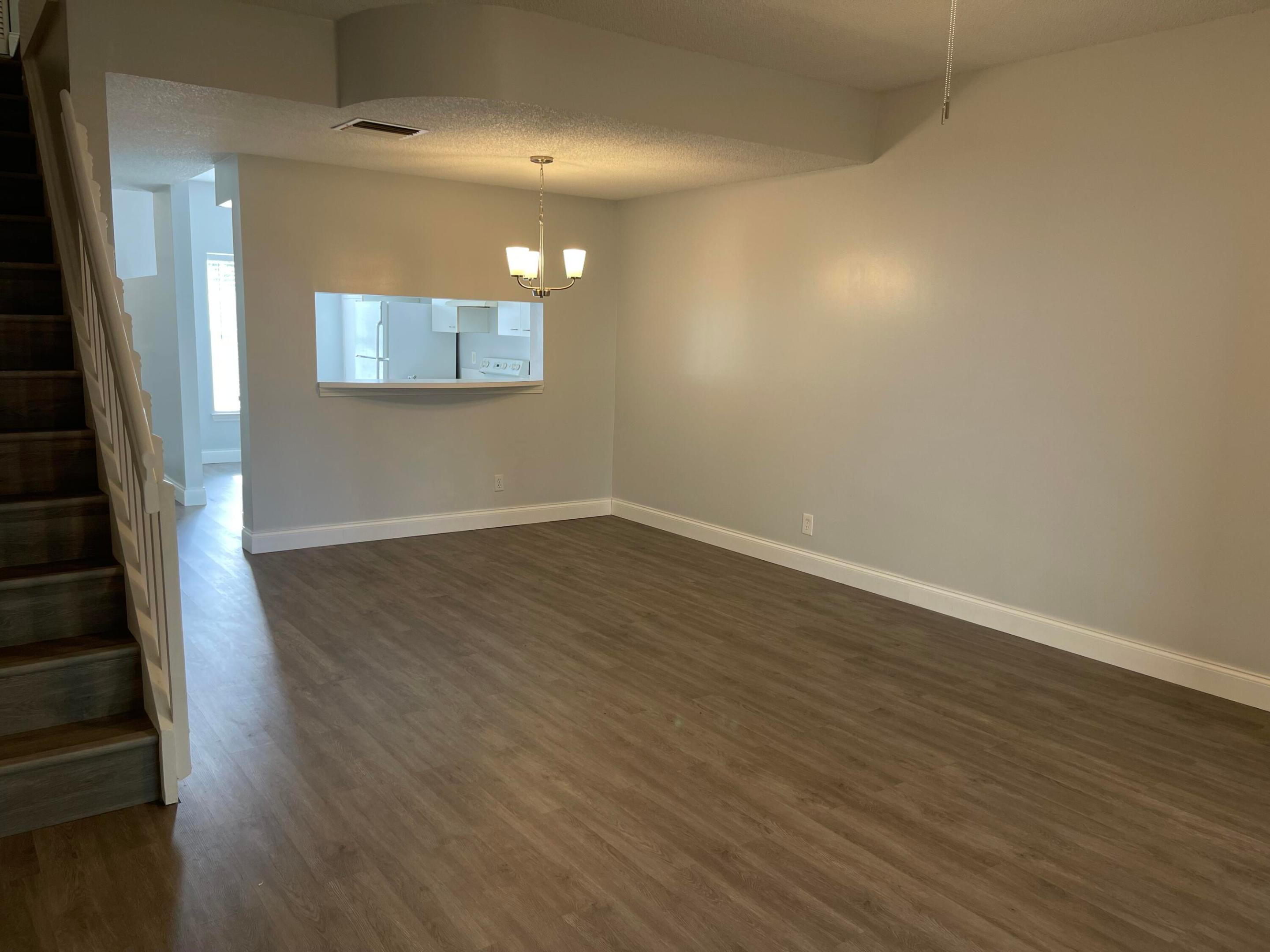 CORAL REEF CLUB - Residential Lease