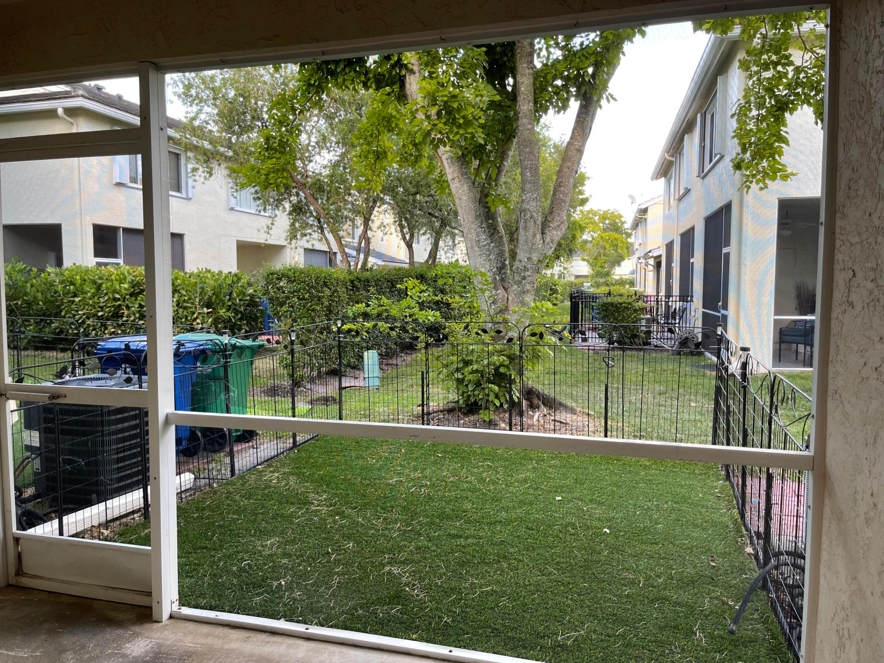 CORAL REEF CLUB - Residential Lease