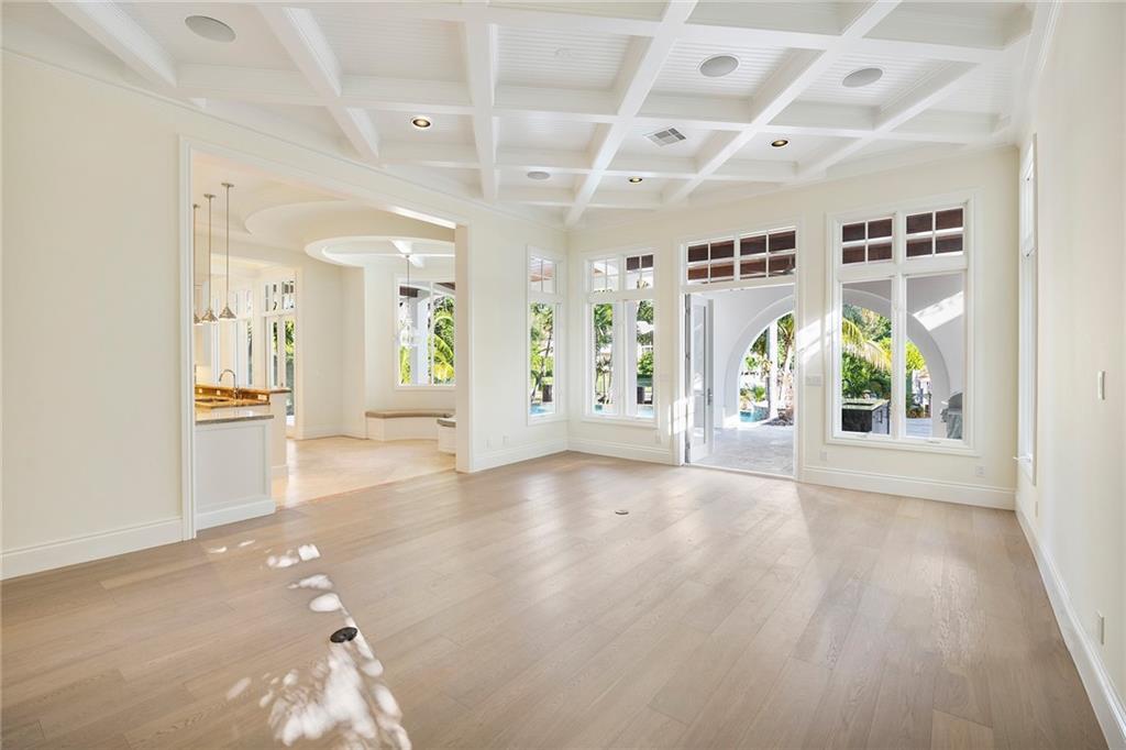 RIO VISTA C J HECTORS RES - Residential