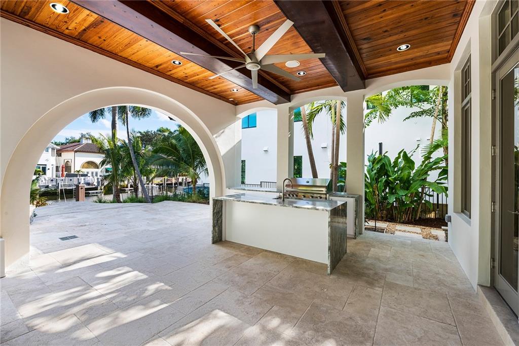 RIO VISTA C J HECTORS RES - Residential