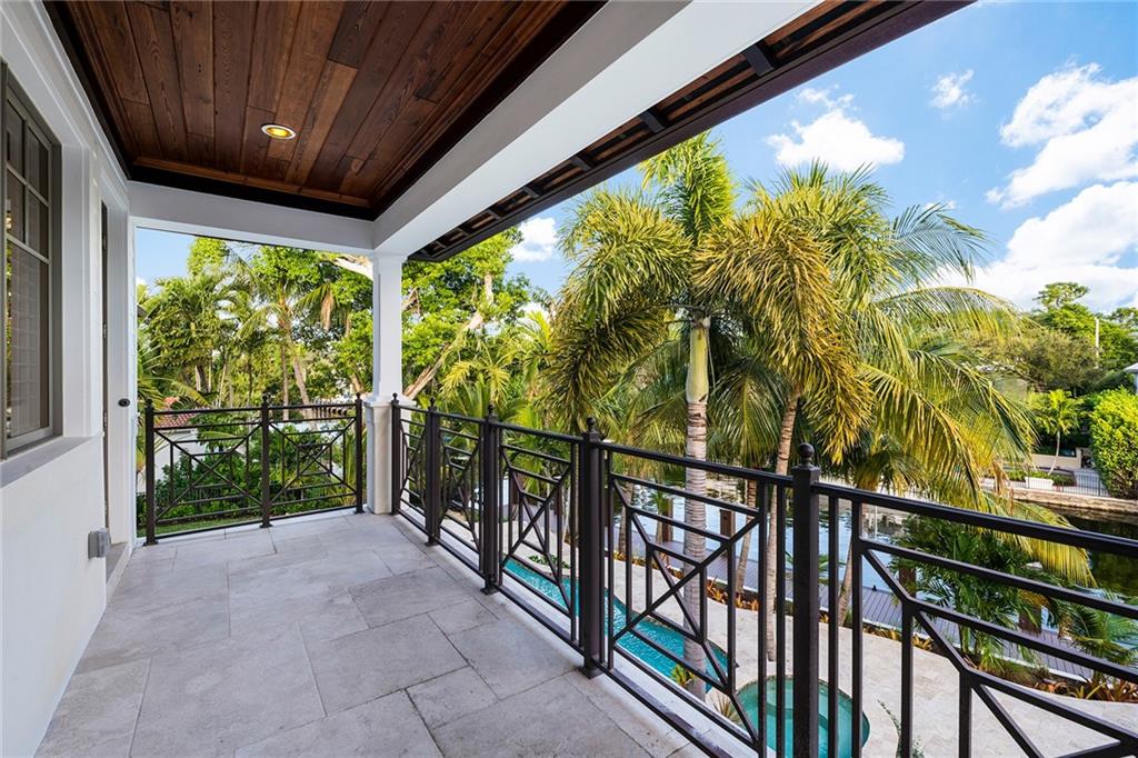 RIO VISTA C J HECTORS RES - Residential