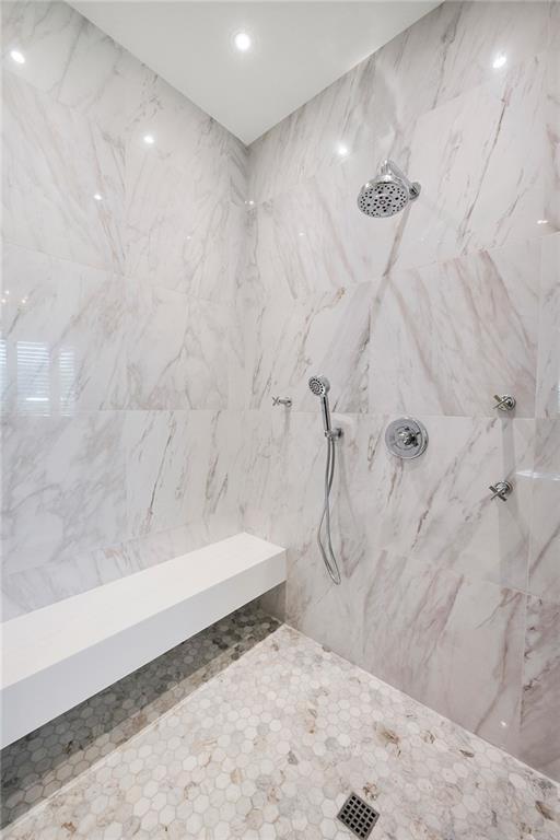 RIO VISTA C J HECTORS RES - Residential