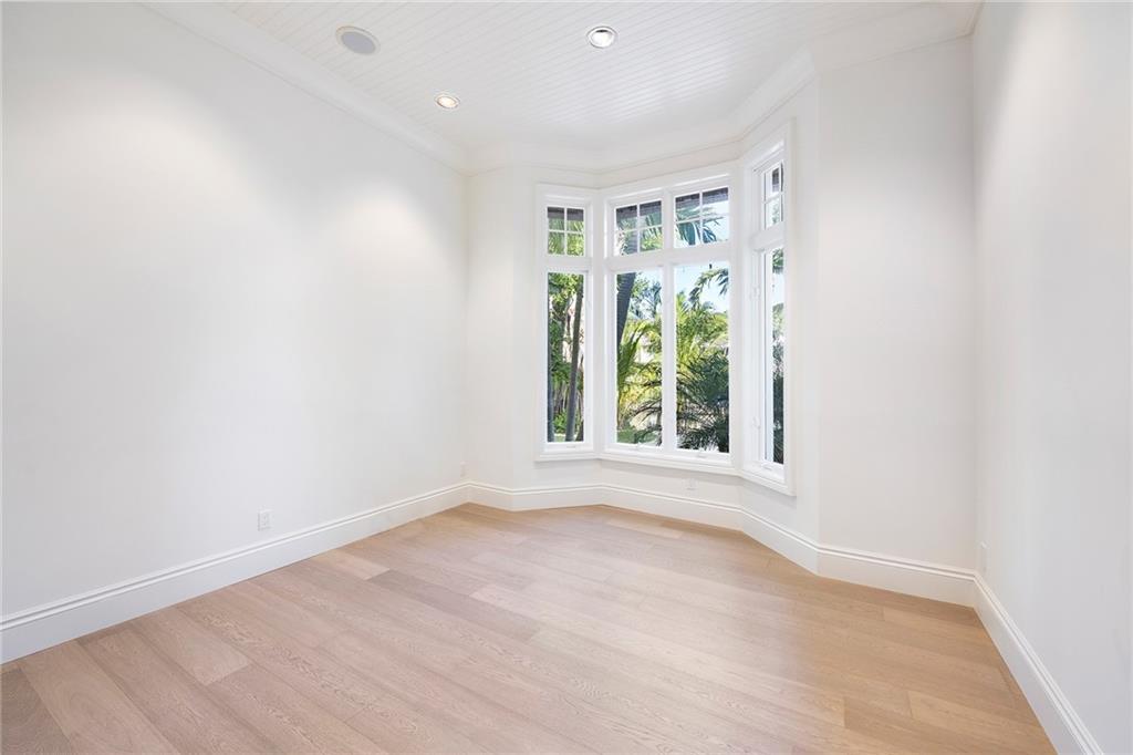 RIO VISTA C J HECTORS RES - Residential