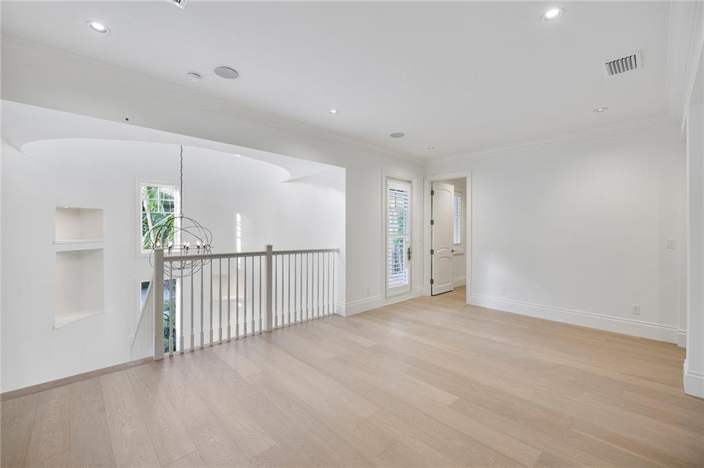 RIO VISTA C J HECTORS RES - Residential