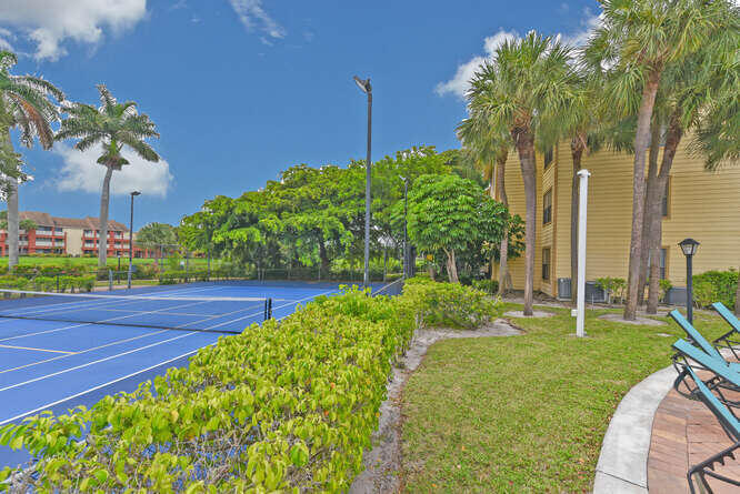 BOYNTON LANDINGS CONDO - Residential