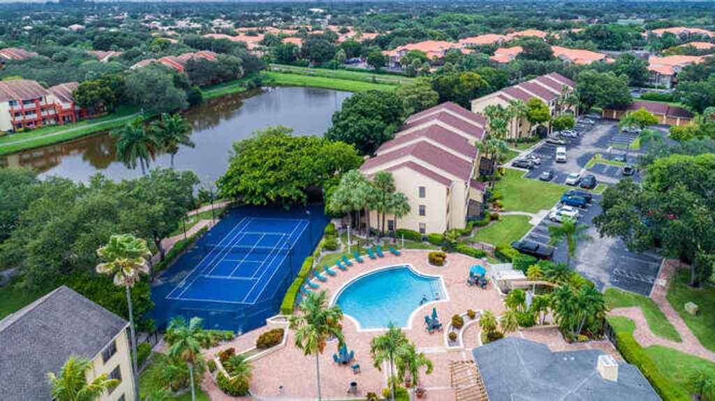 Photo of 2311 N Congress Avenue #28, Boynton Beach, FL 33426 (MLS # R11153217)