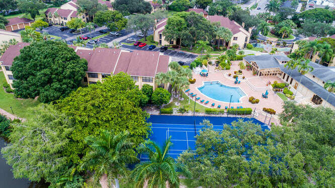 BOYNTON LANDINGS CONDO - Residential