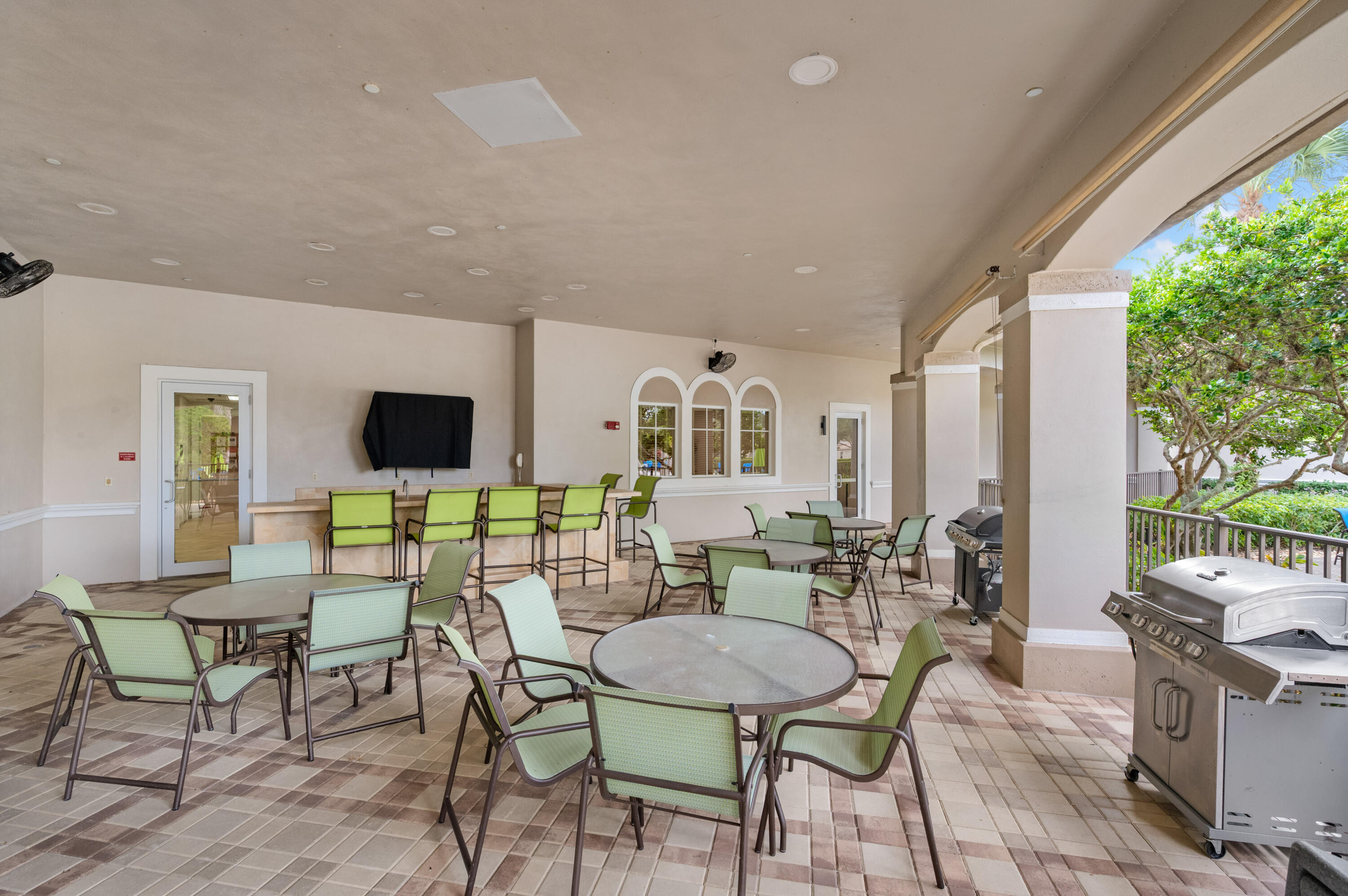 THE RESERVE WILLOW PINES E AT PGA VILLAGE - Residential