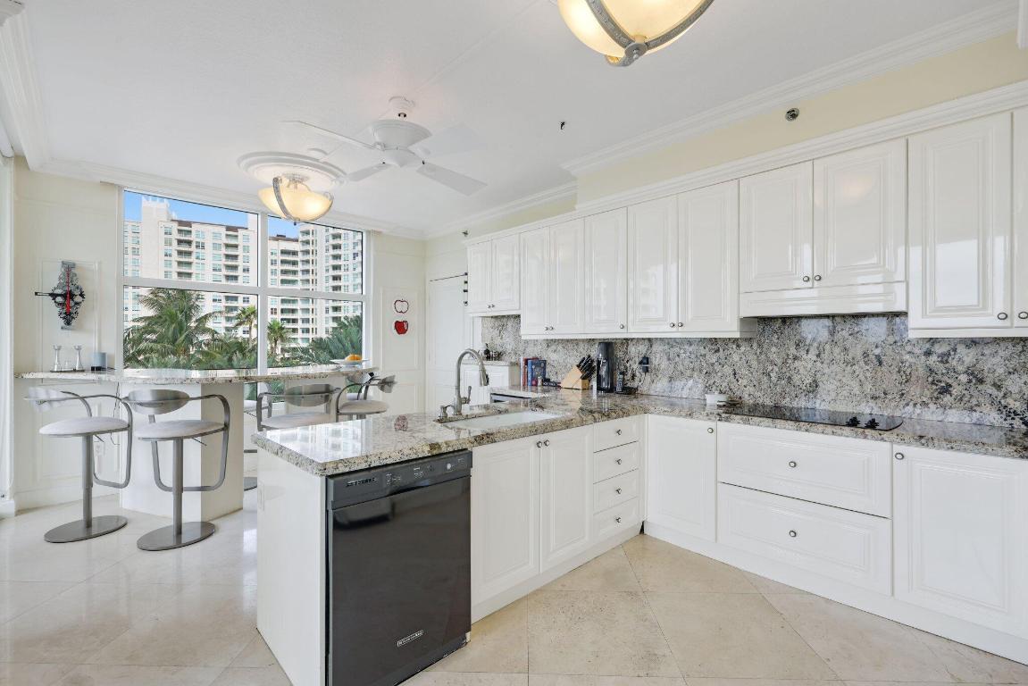 TOSCANA SOUTH CONDO - Residential