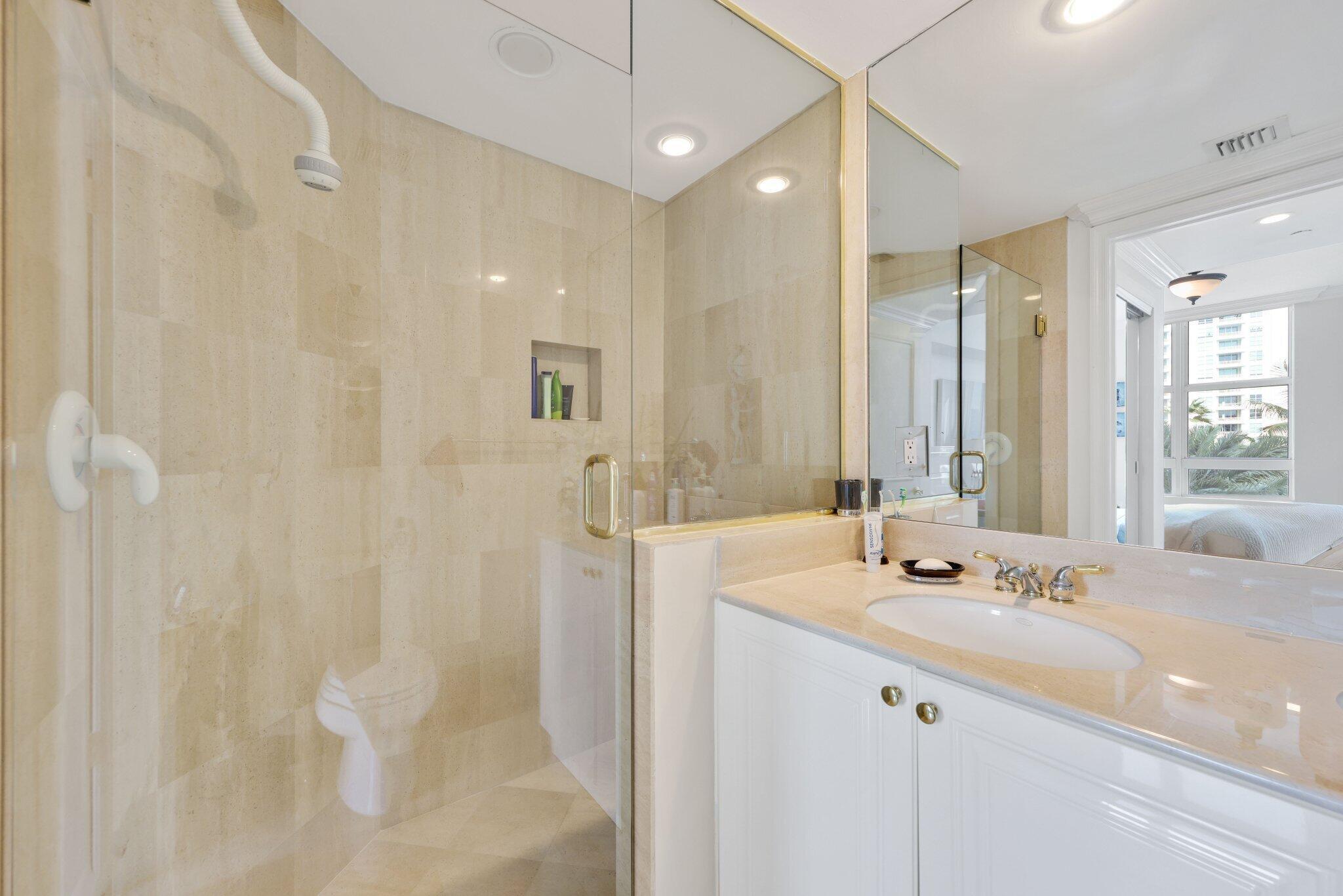 TOSCANA SOUTH CONDO - Residential