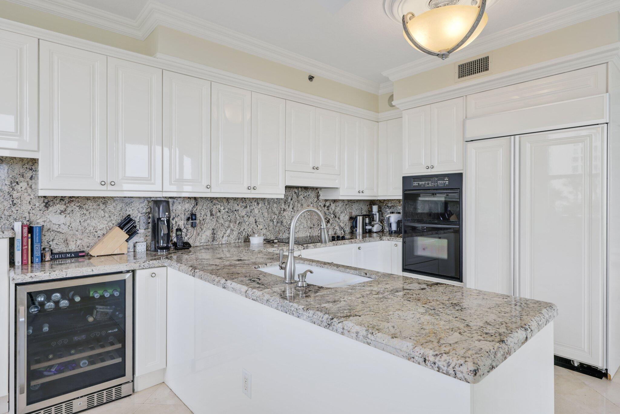 TOSCANA SOUTH CONDO - Residential