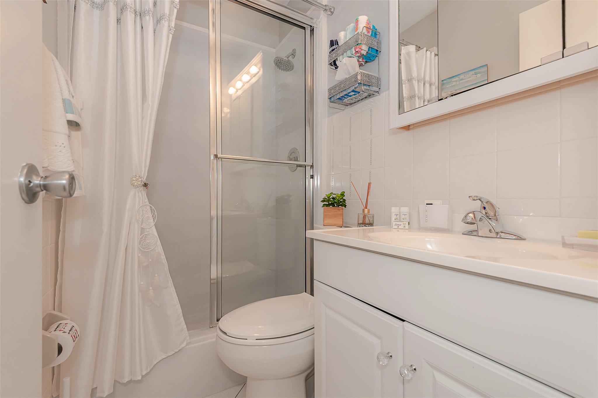 Tarelton Manor - Residential