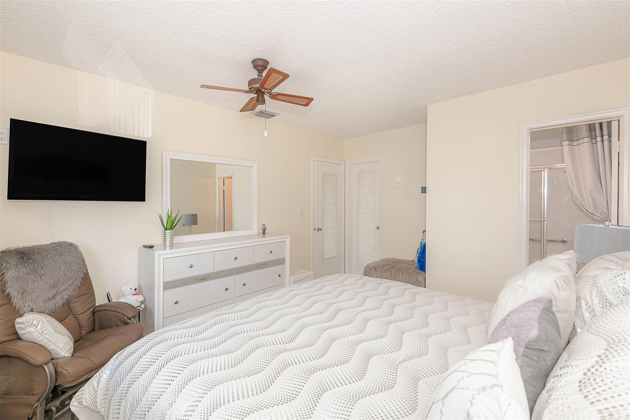 Tarelton Manor - Residential