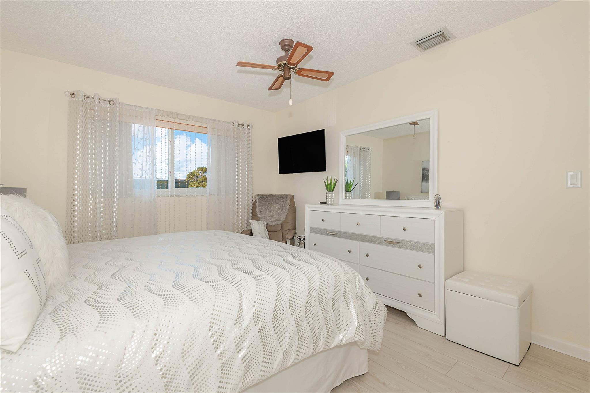 Tarelton Manor - Residential