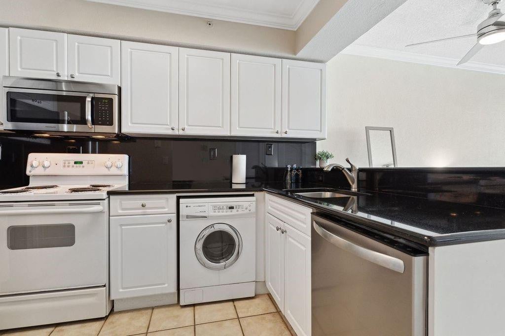 2501 S OCEAN Drive 304