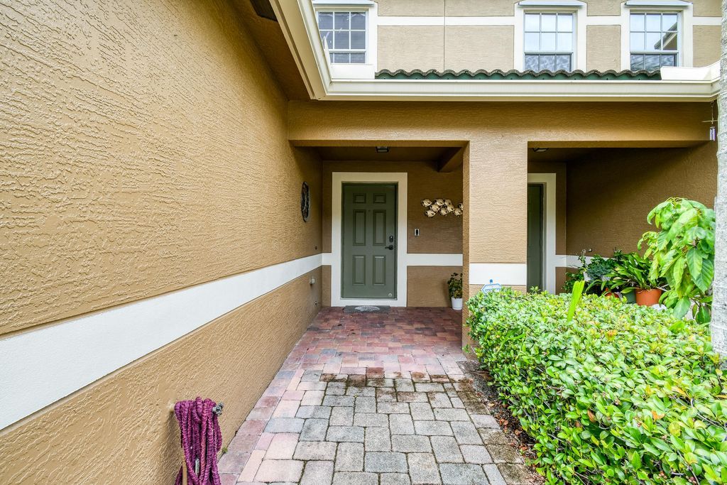 Photo of 2784 SE Birmingham Drive, Stuart, FL 34994 (MLS # R11042970)