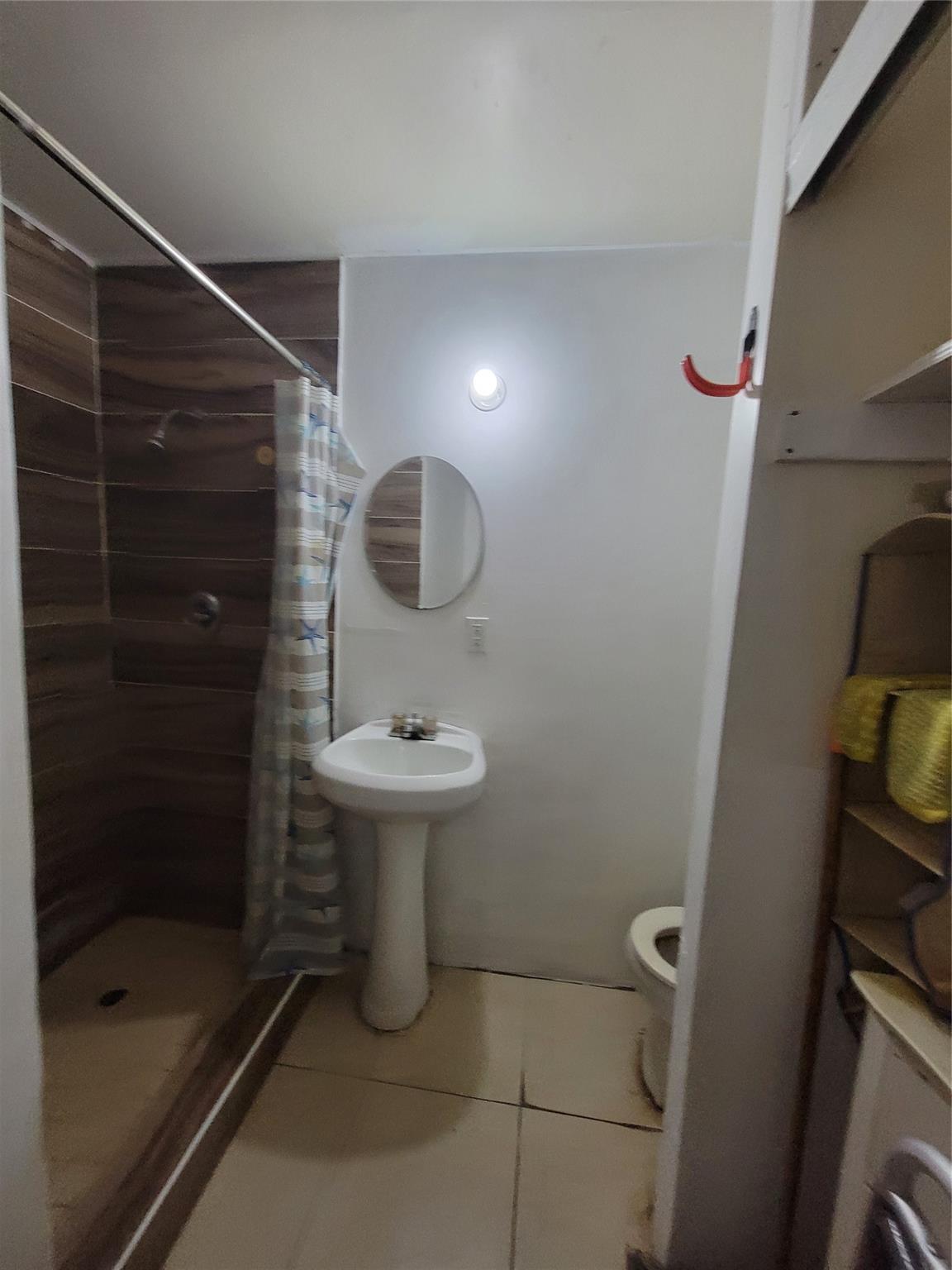 Forward Sub 1 52-40 B - Residential