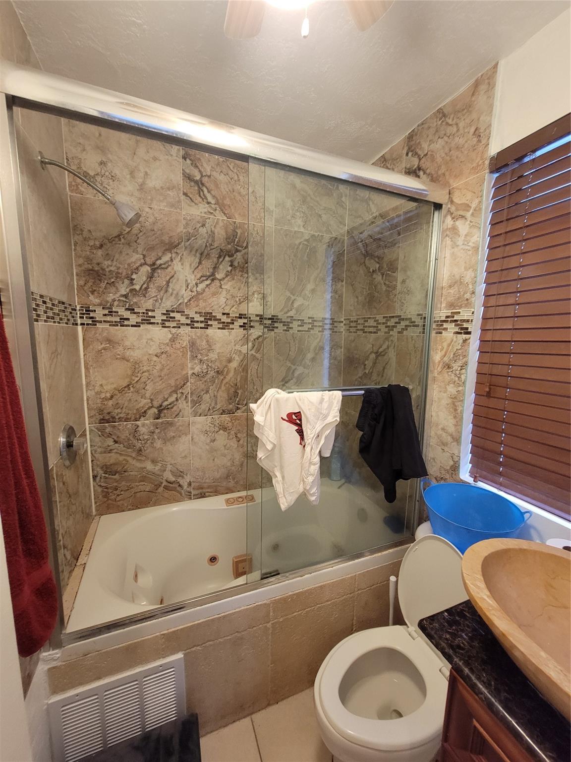 Forward Sub 1 52-40 B - Residential