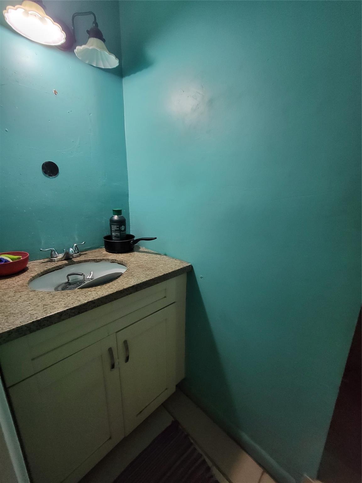 Forward Sub 1 52-40 B - Residential