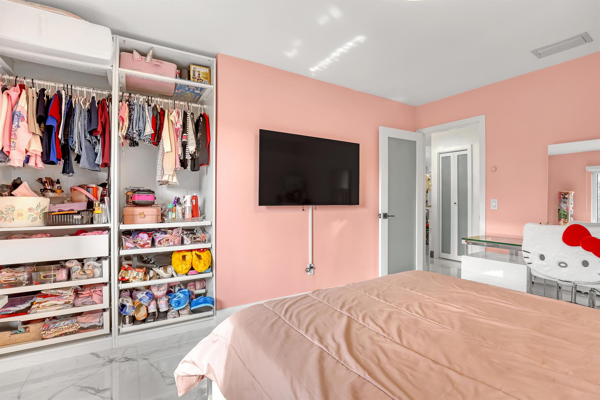 PALM BEACH NATL GOLF AND - Residential