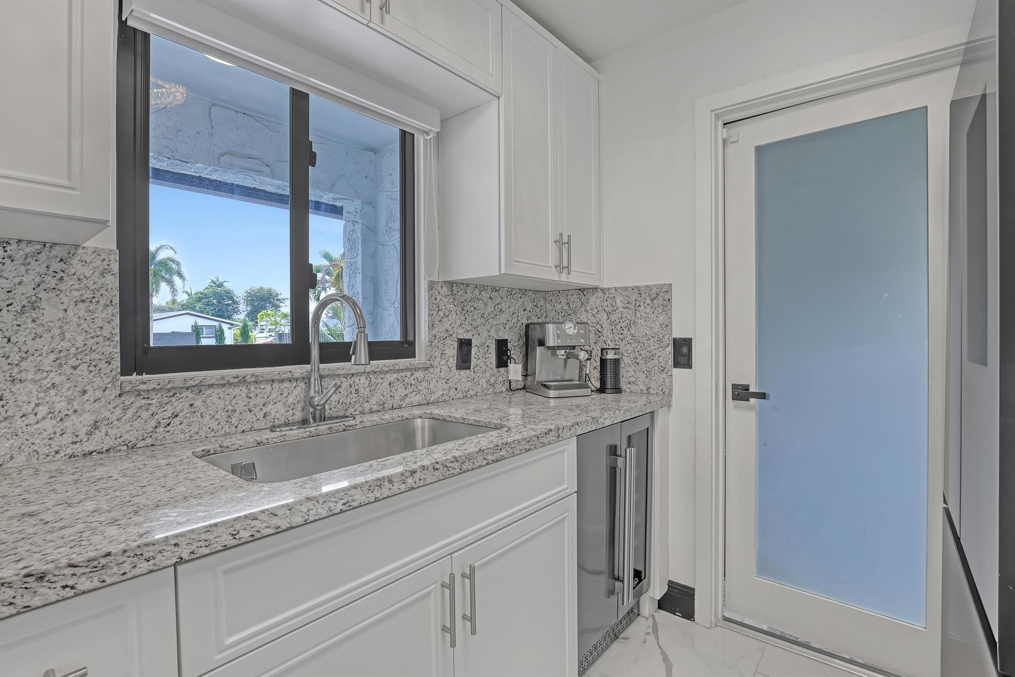 PALM BEACH NATL GOLF AND - Residential