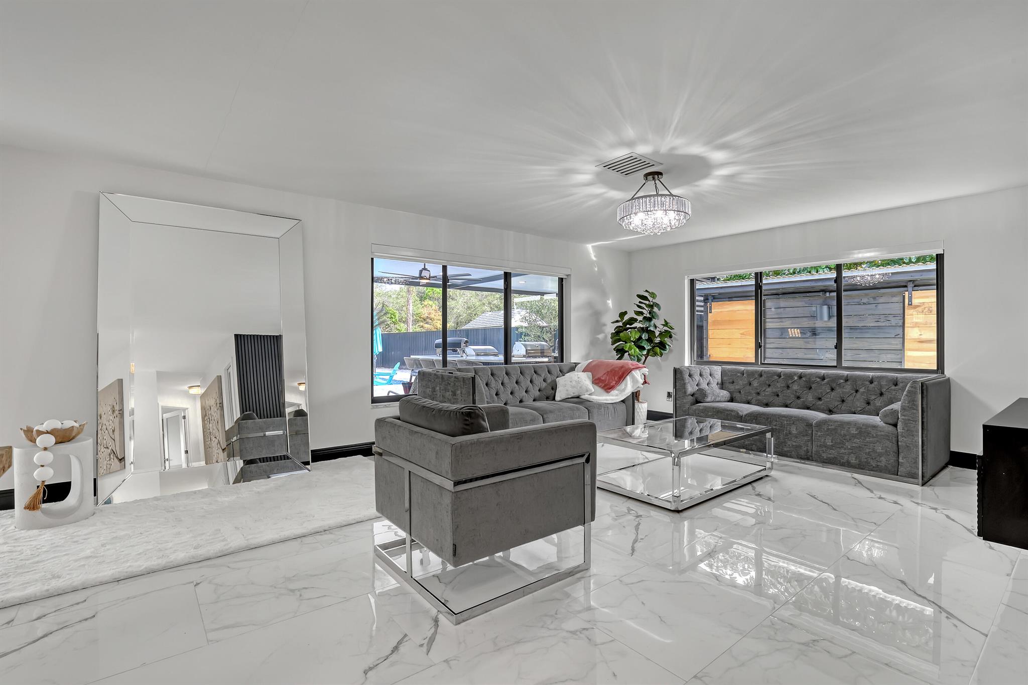 PALM BEACH NATL GOLF AND - Residential