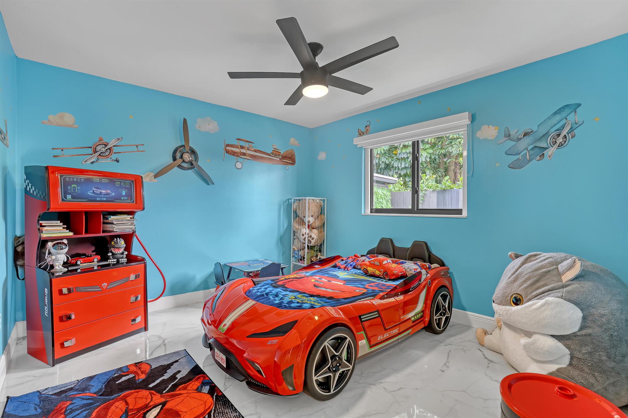 PALM BEACH NATL GOLF AND - Residential